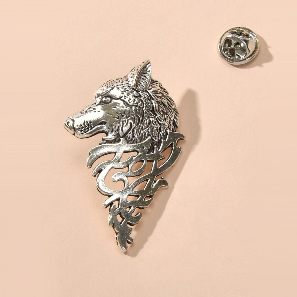Vintage Punk Antique Silver Carved Wolf Head Pin Lapel Brooch Badge