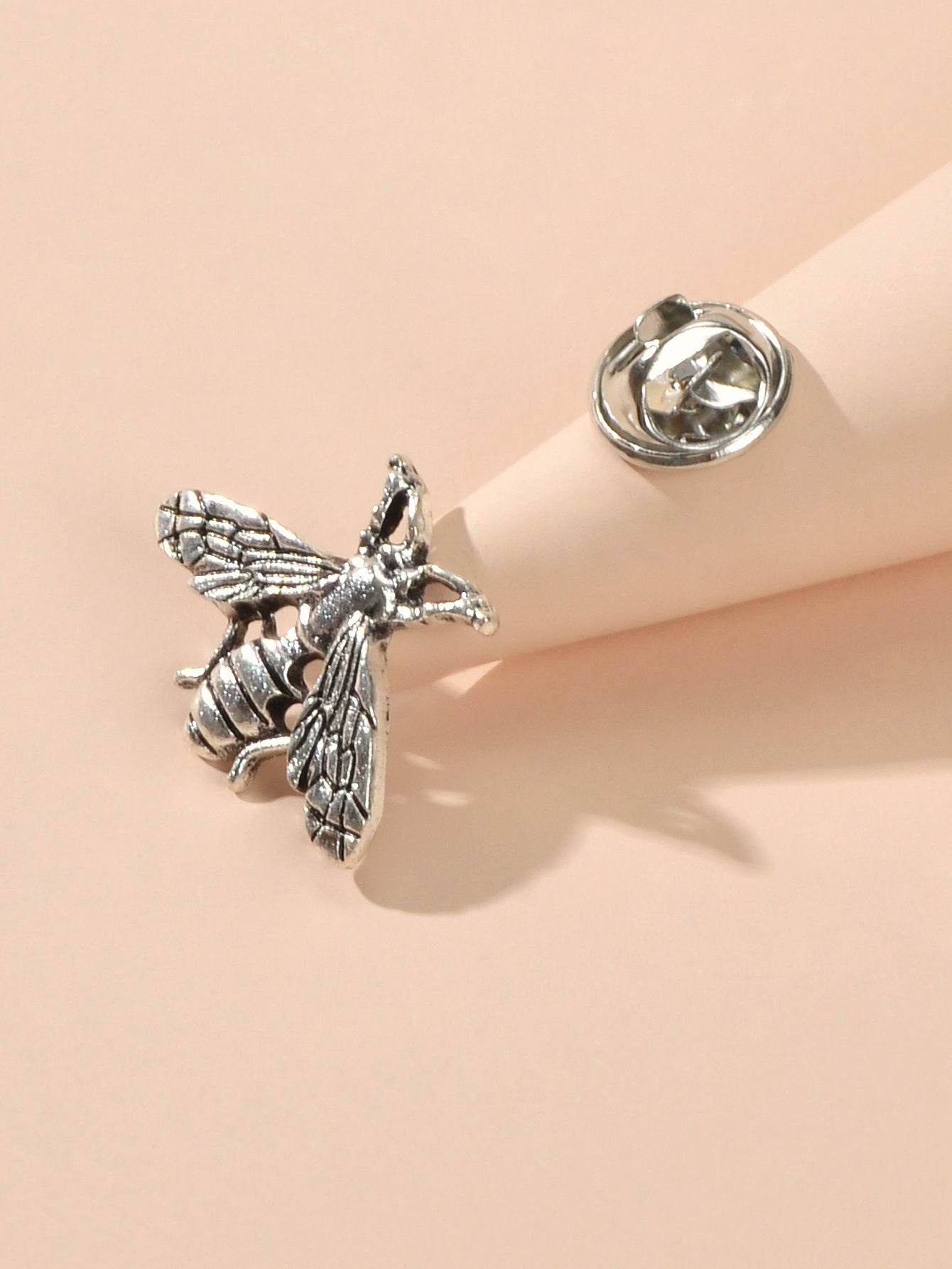 Honey Bee Brooches Insect Themed Bee Brooch Retro Pin Antique Gold